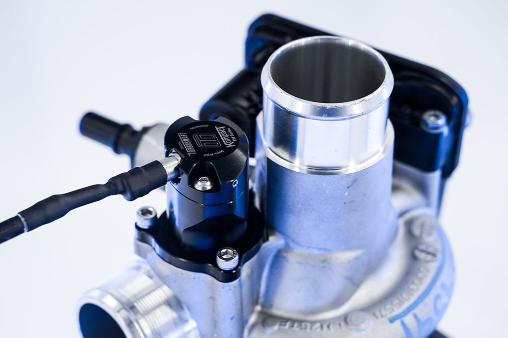 TOP BLOW OFF VALVE OPTIONS FOR THE JEEP JL WRANGLER 2.0T: TURBOSMART KOMPACT EM BOV